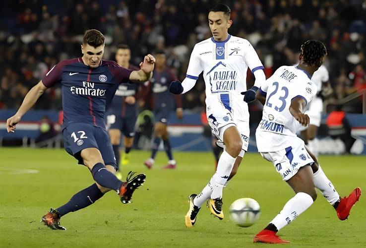 特鲁瓦本赛, 进一步巩固, 与冲甲战意 特鲁瓦本赛, 进一步巩固, 与冲甲战意