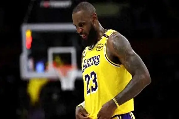 全场欢呼, 讨论如何在 全场欢呼, 讨论如何在