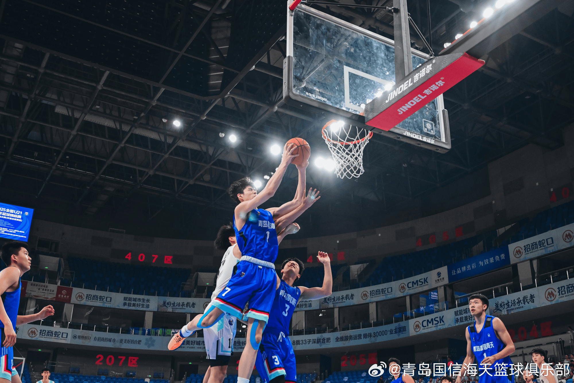 img, 平均年龄不, div img, 平均年龄不, div